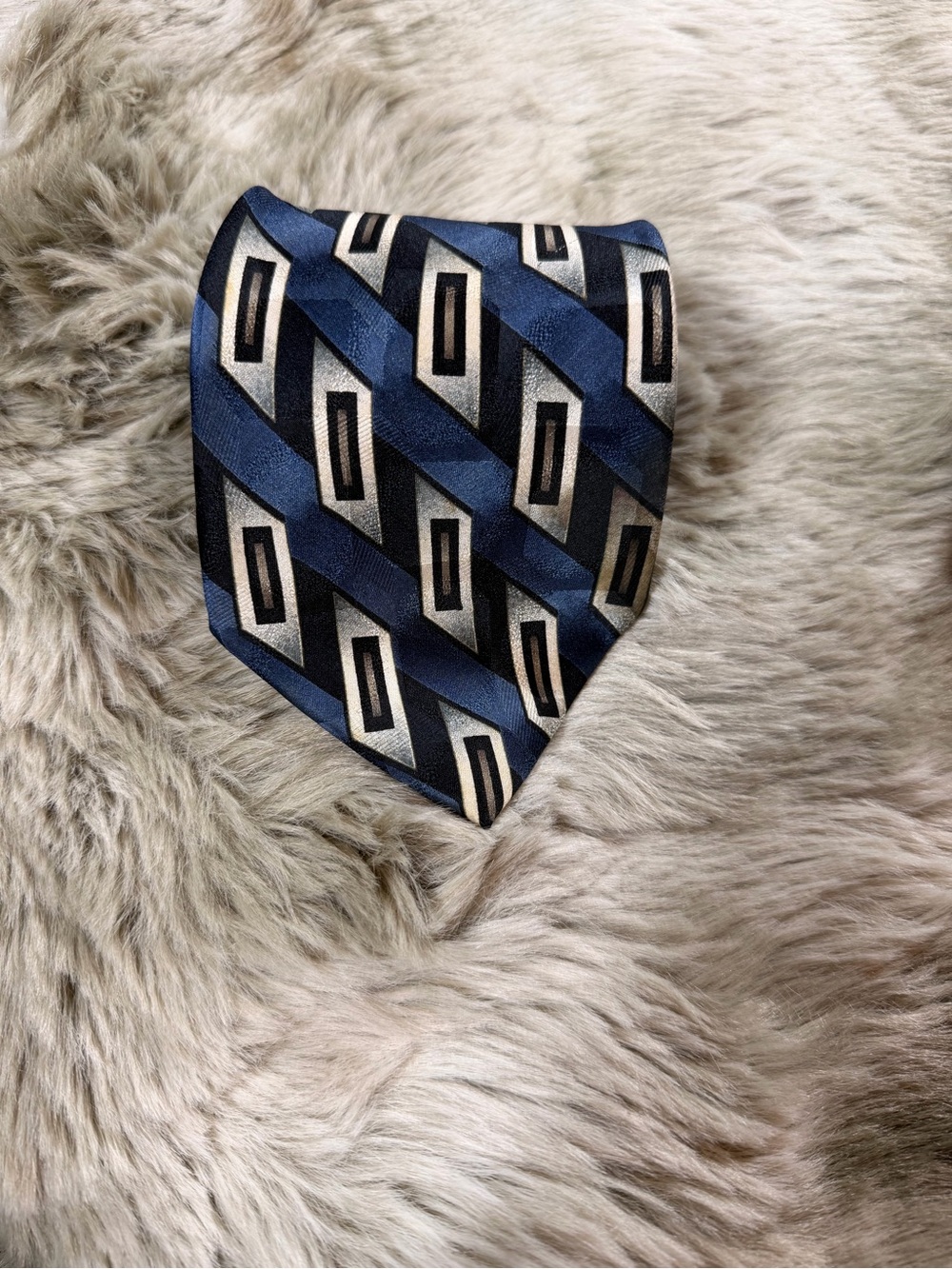 Classic Fenzia Silk Navy Geometric Tie with Silver Accents